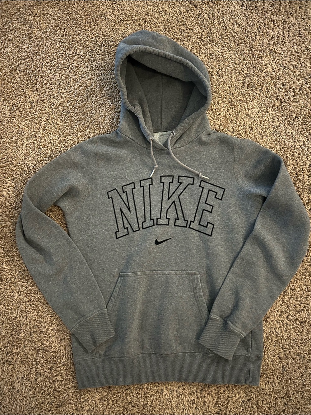 Vintage center check Nike swoosh big print women’s hoodie medium